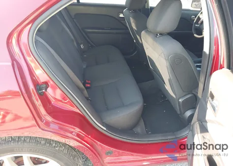 2010 Ford Fusion Se from USA, damaged, VIN 3FAHP0HA4AR370189